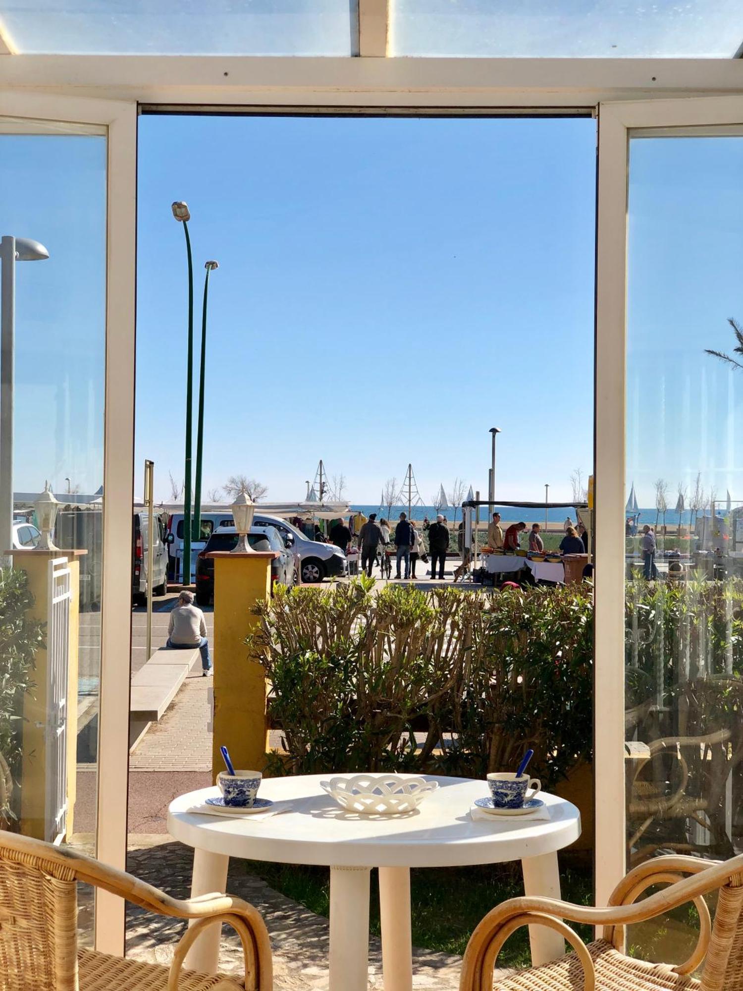 Apartament Amb Jardi A La Platja D'エンプリアブラバ エクステリア 写真