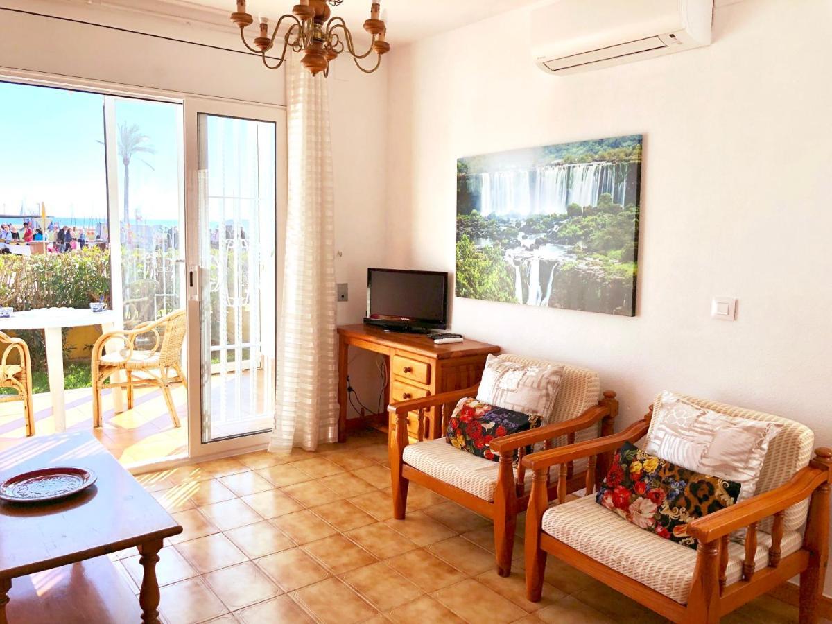 Apartament Amb Jardi A La Platja D'エンプリアブラバ エクステリア 写真
